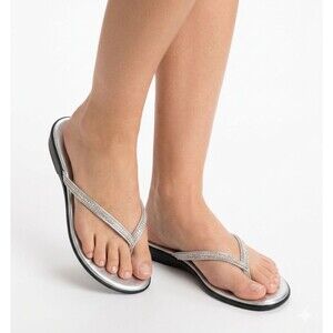 Italian Shoemakers Silver Rhinestone Flip Flops Sandals Size 8.5 Made in Italy